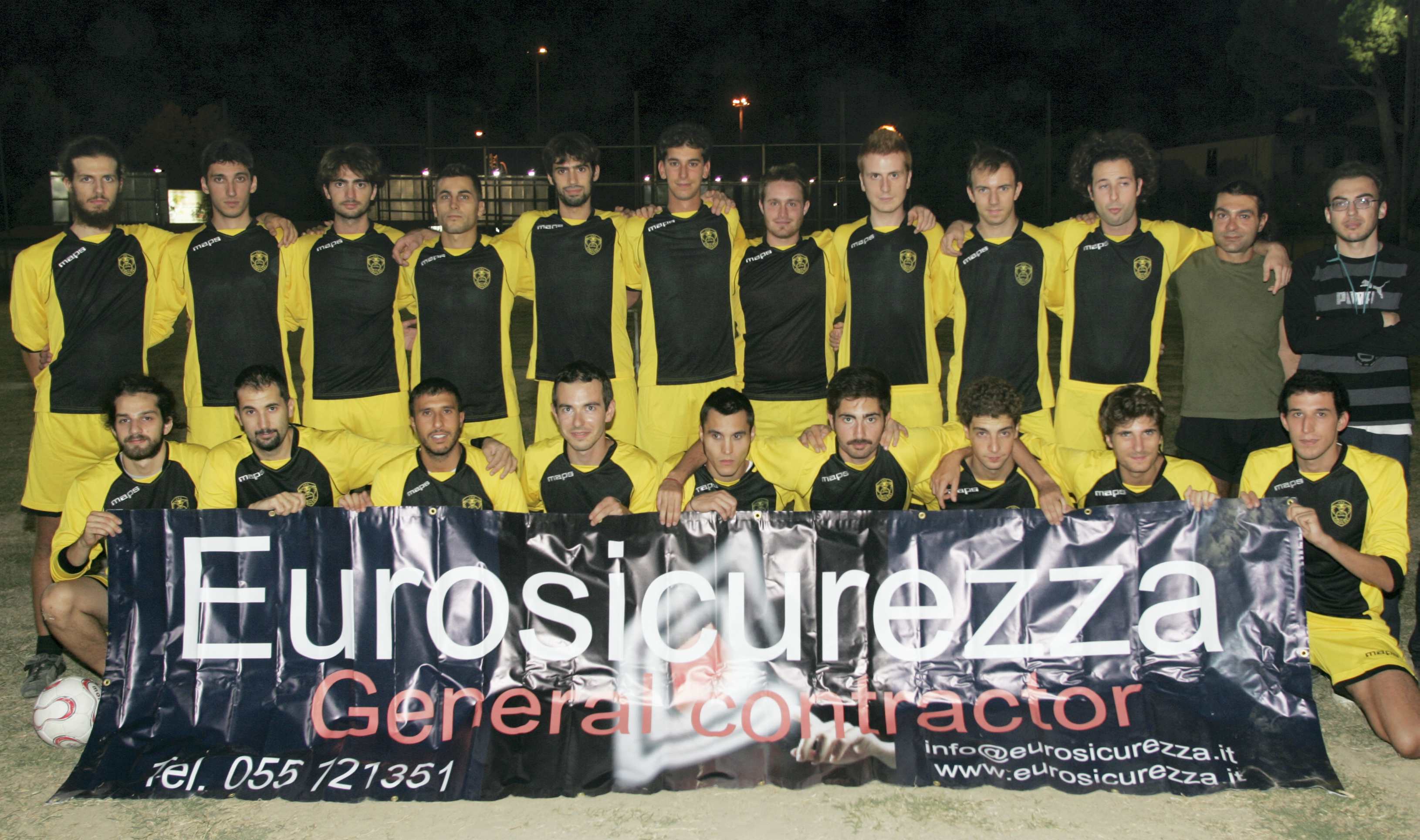21-09-11 Prima foto di squadra (Sponsor Eurosicurezza)